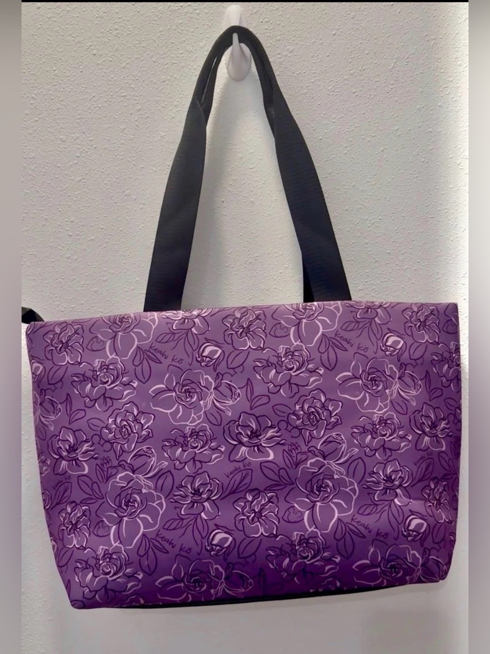 Keahi Ko Plum Gardenia Neoprene Tote
